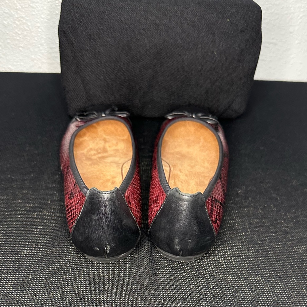 Vionic Minna Ballet Flat - image 7